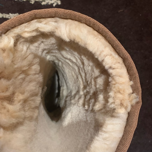 UGG ladies Classic Brown Boots size 10 - Picture 3 of 6